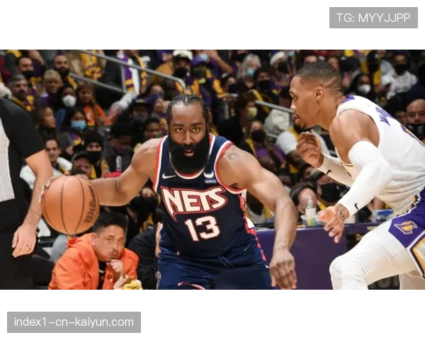 费内巴切客场取胜难挽败局，阿克蒂尔克奥卢梅开二度成徒劳